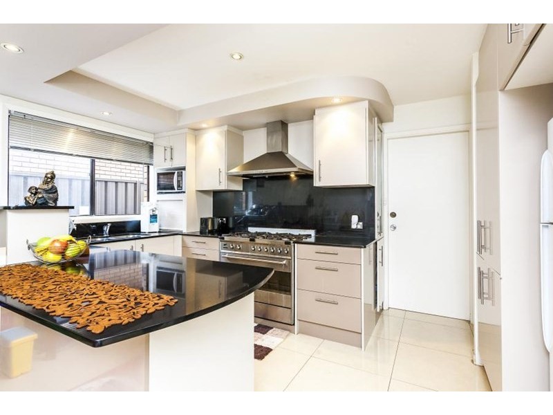 68 Merindah Road, Baulkham Hills NSW 2153