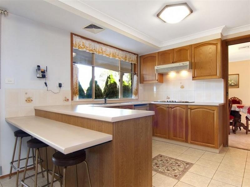 8 Mary Helen Court, Baulkham Hills NSW 2153