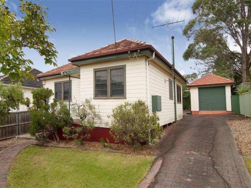 24 Fletcher Street, Northmead NSW 2152