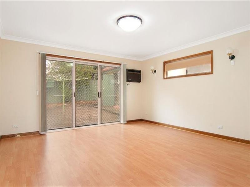 24 Fletcher Street, Northmead NSW 2152