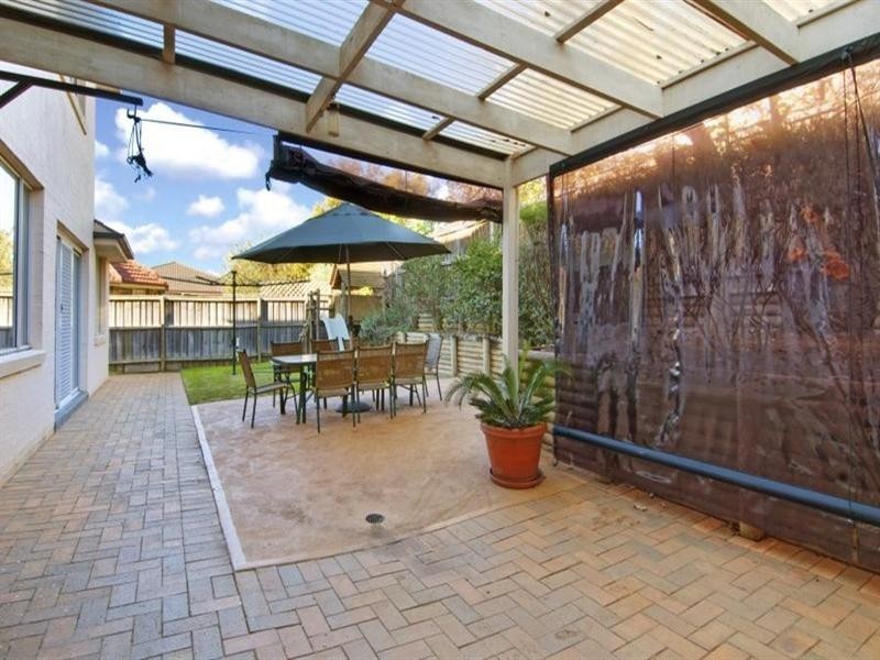16 Lakeview Close, Baulkham Hills NSW 2153