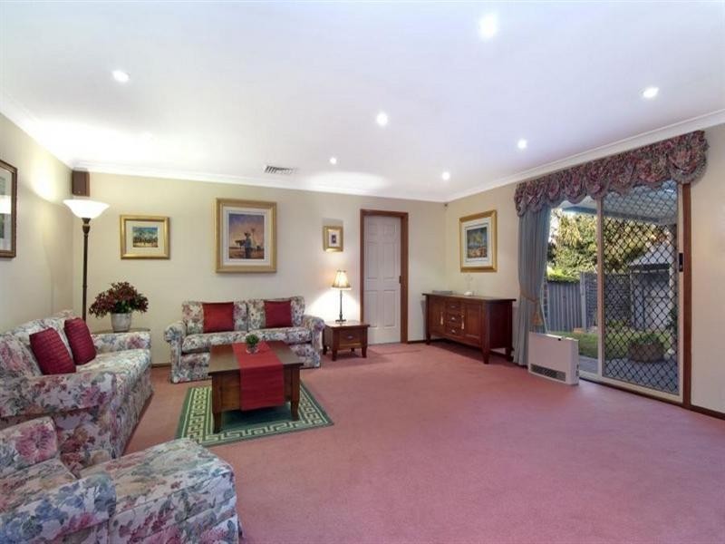 79 Gindurra Avenue, Castle Hill NSW 2154