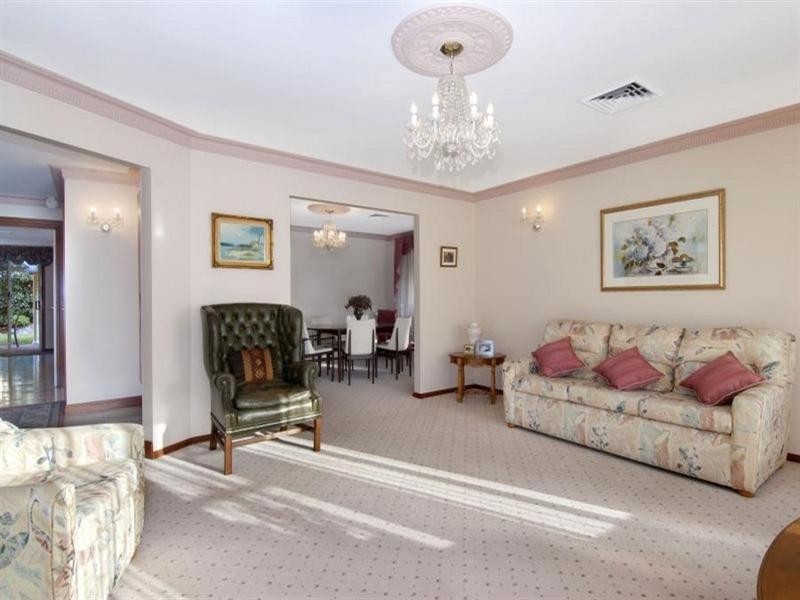 79 Gindurra Avenue, Castle Hill NSW 2154