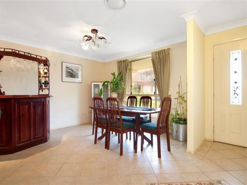 2 Herald Place, Beaumont Hills NSW 2155