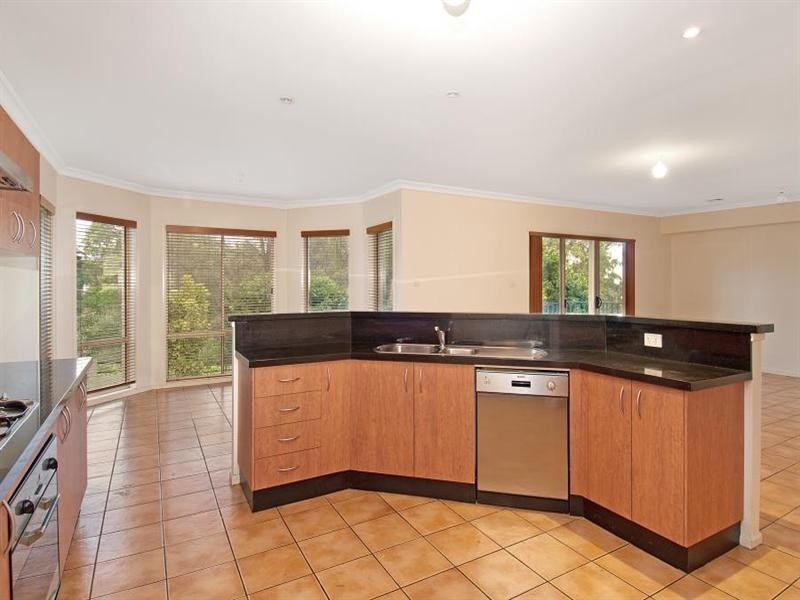 10 Glenroy Place, Glenwood NSW 2768