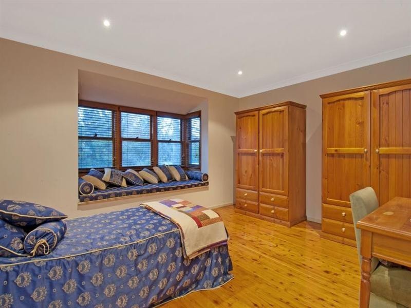 74 Peel Road, Baulkham Hills NSW 2153