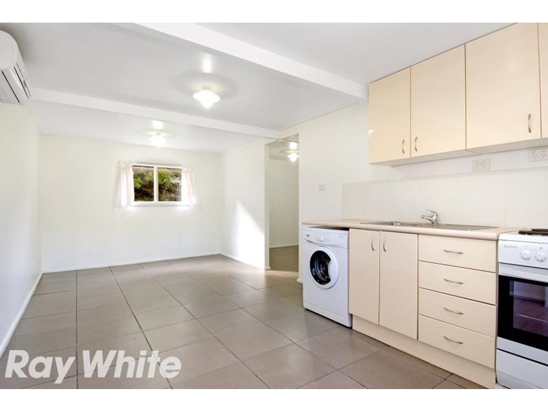 17 Balmoral Road, Northmead NSW 2152