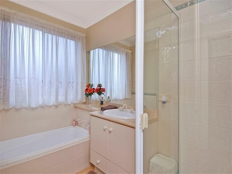 1 Summit Court, Glenwood NSW 2768