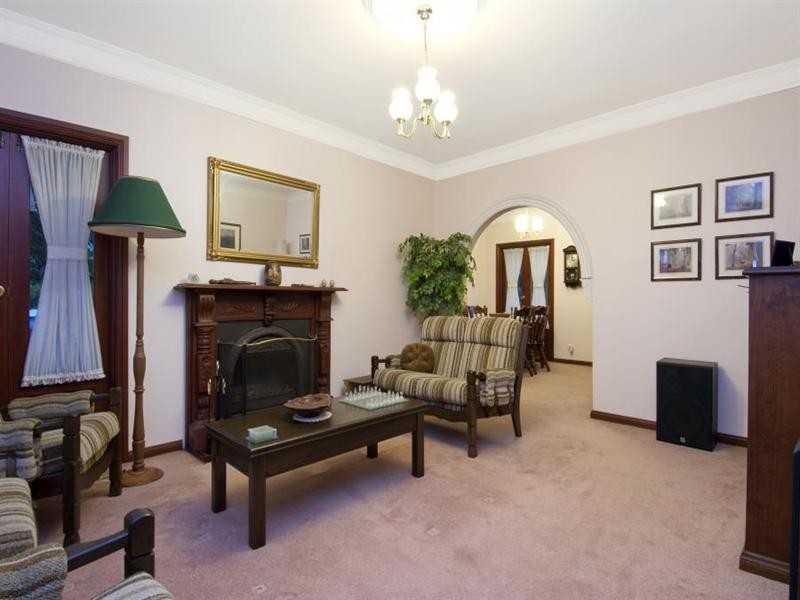 1 Monteith Place, Baulkham Hills NSW 2153