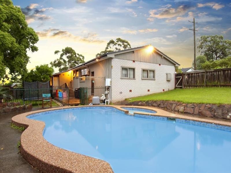 63 Rockley Avenue, Baulkham Hills NSW 2153