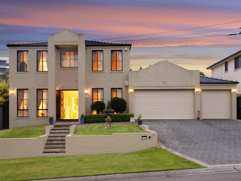 33 Fairmont Avenue, Baulkham Hills NSW 2153
