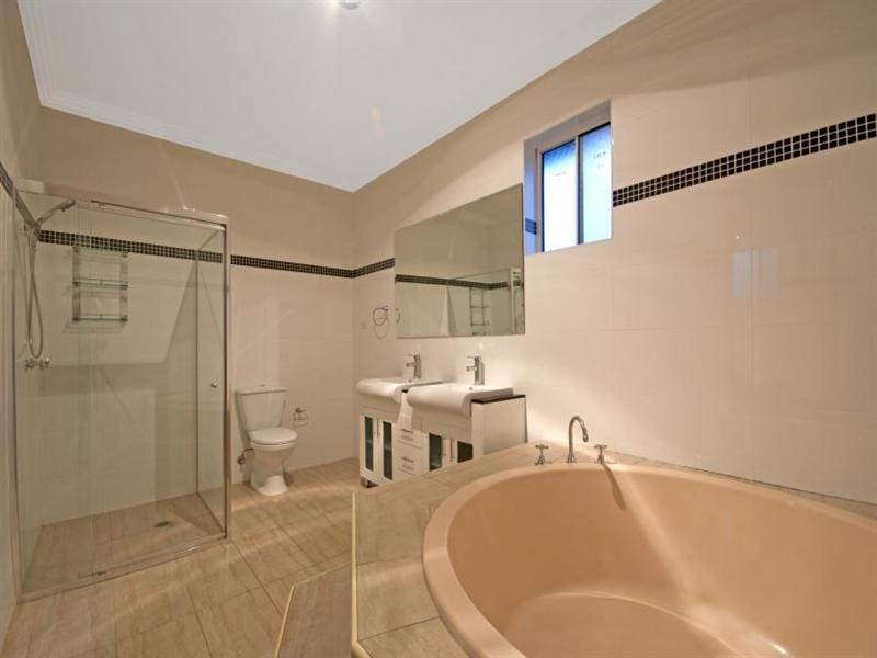 6 Caribou Close, St Clair NSW 2759