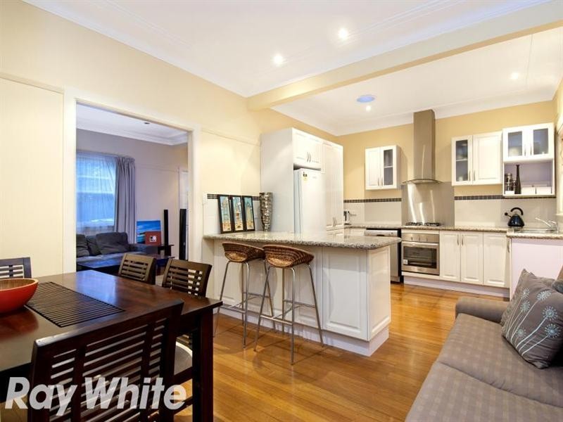 33 Dremeday Street, Northmead NSW 2152