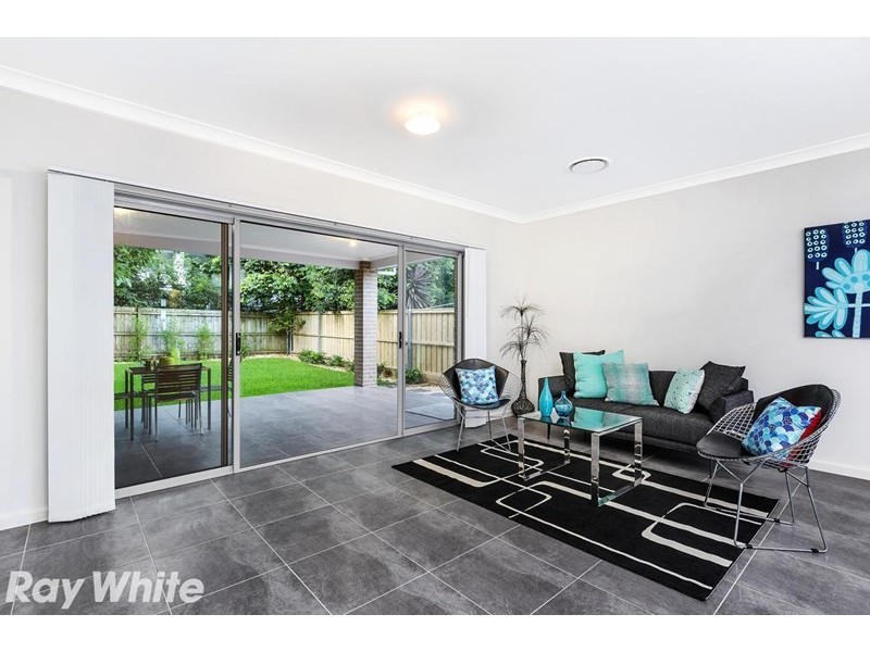 19 Balmoral Road, Northmead NSW 2152