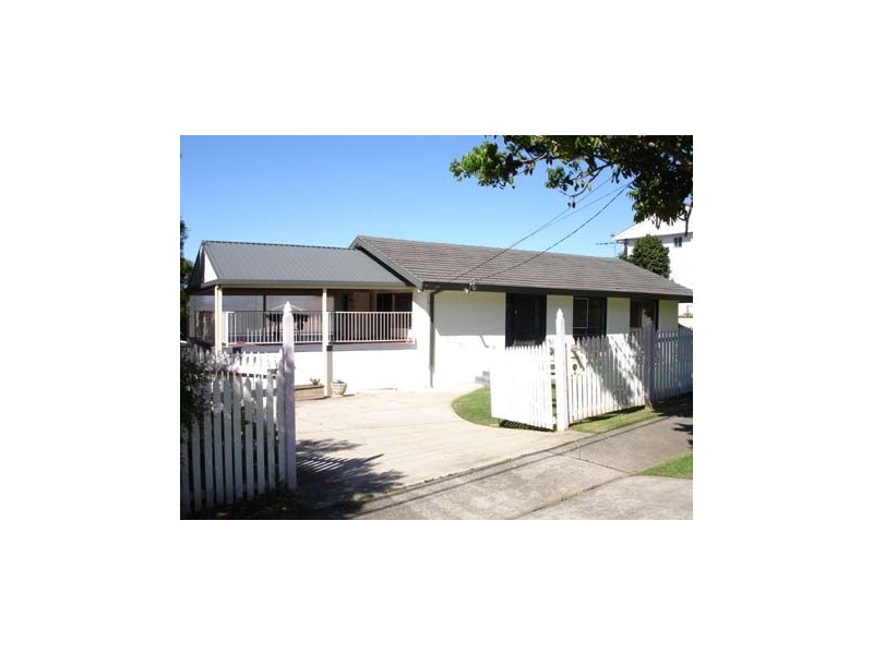 4 Coronation Road, Baulkham Hills NSW 2153