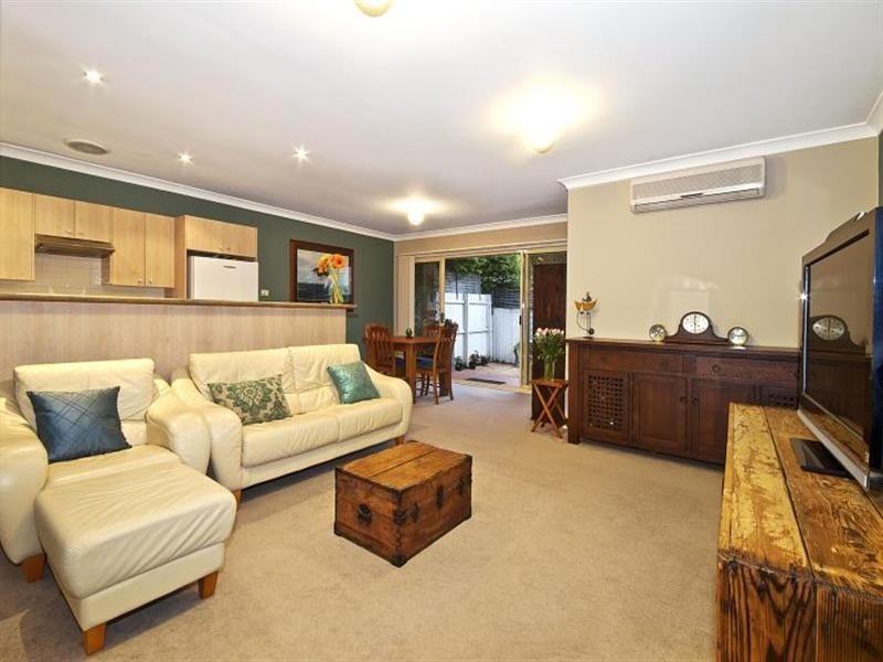 4/11-13 Woodlands Street, Baulkham Hills NSW 2153