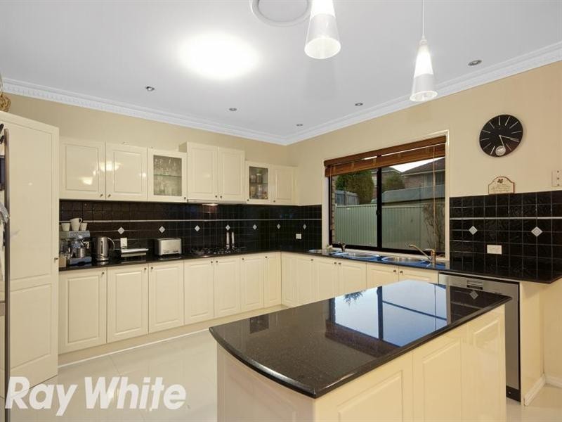 17 Broadleaf Crescent, Beaumont Hills NSW 2155