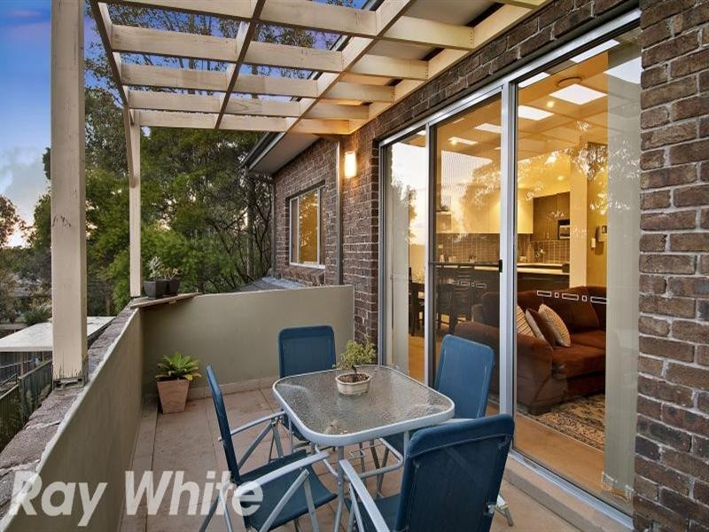 1 Mangalore Drive, Winston Hills NSW 2153