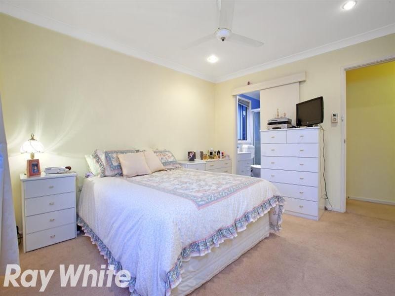 18 Shadwell Crescent, Kings Langley NSW 2147