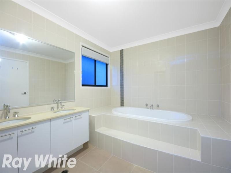 16 Trinity Avenue, Kellyville NSW 2155