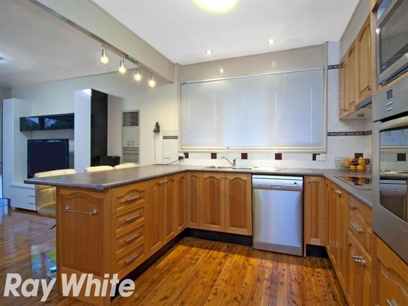 23 Glanmire Road, Baulkham Hills NSW 2153