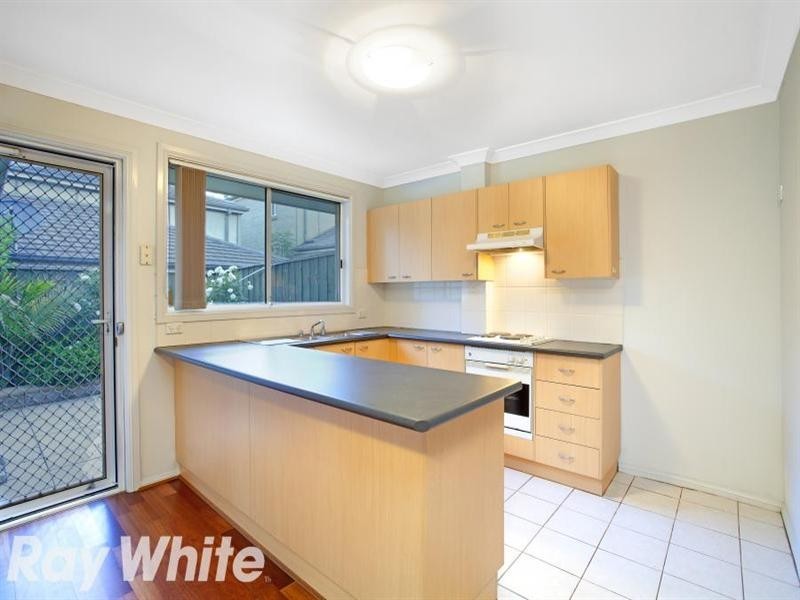 11/16 Wyldwood Crescent, Baulkham Hills NSW 2153
