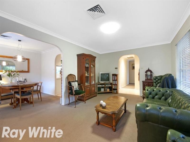 6 Grevillea Grove, Baulkham Hills NSW 2153