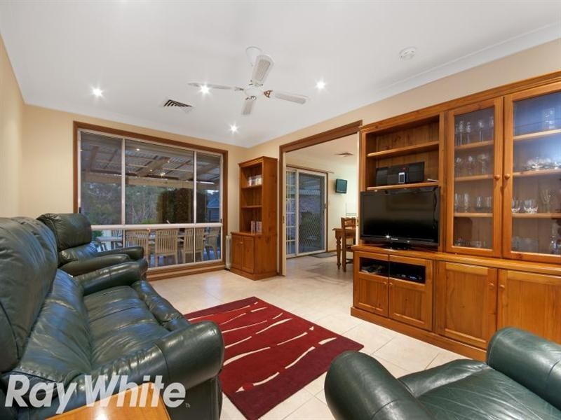 12A Grandoaks Place, Castle Hill NSW 2154