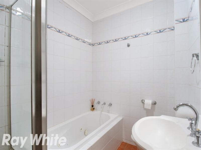 22/32-38 Dobson Crescent, Baulkham Hills NSW 2153