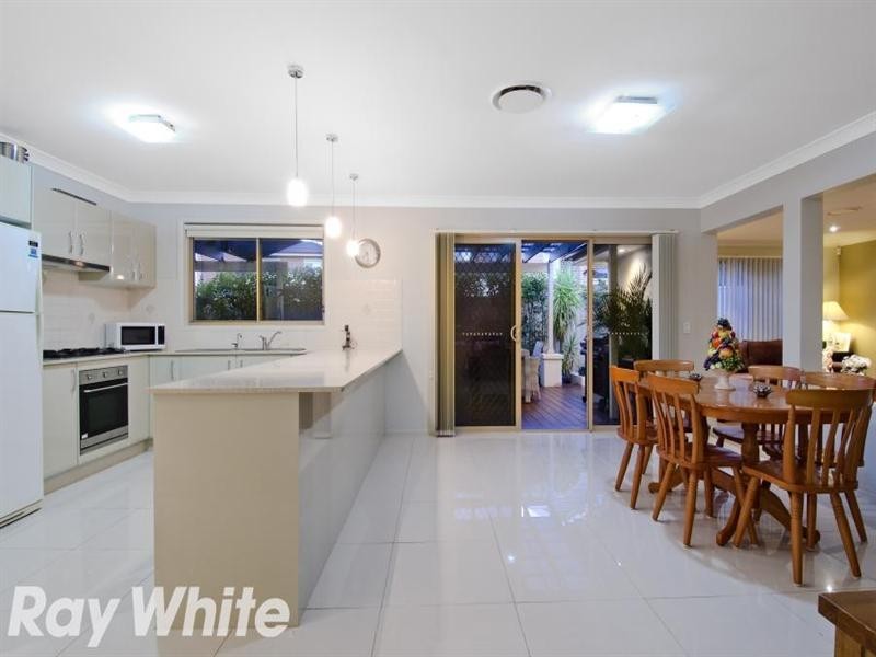 29 Honeyeater Crescent, Beaumont Hills NSW 2155