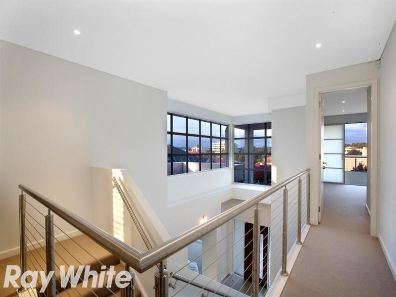 18 Macarthur Ridgeway, Bella Vista NSW 2153