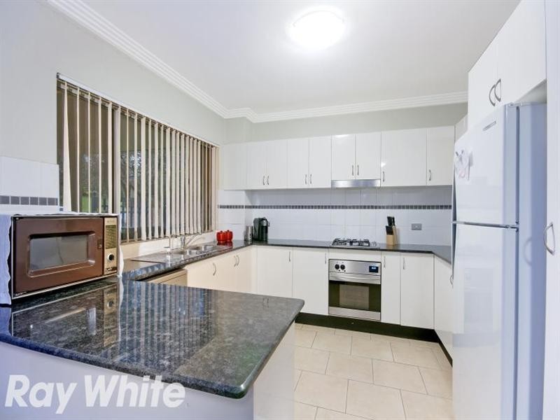 17/12-18 Conie Avenue, Baulkham Hills NSW 2153