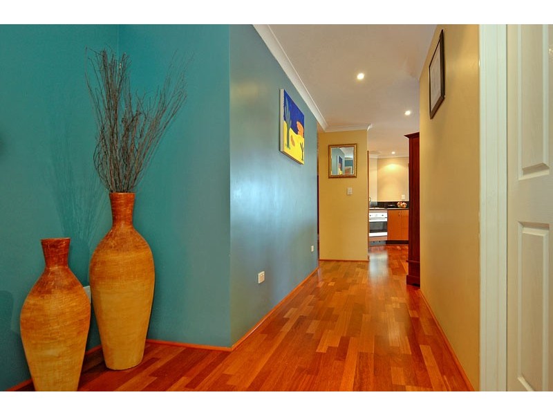 21 Tallow Way, Beechboro WA 6063