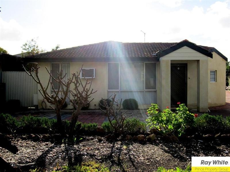13 Brockmill Avenue, Beechboro WA 6063