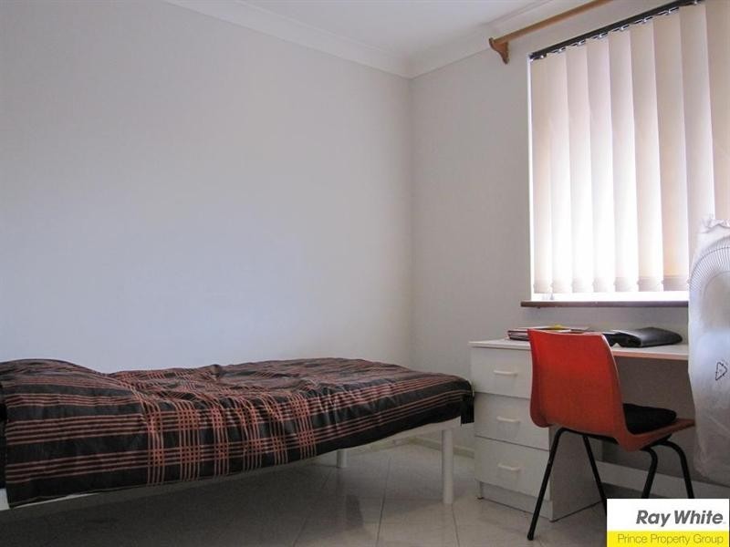 13 Brockmill Avenue, Beechboro WA 6063