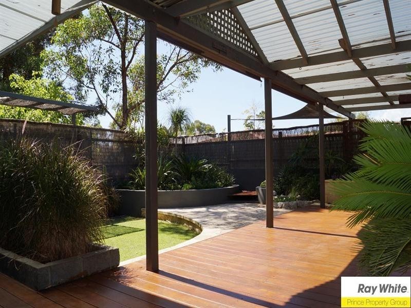 4 Bacon Place, Beechboro WA 6063