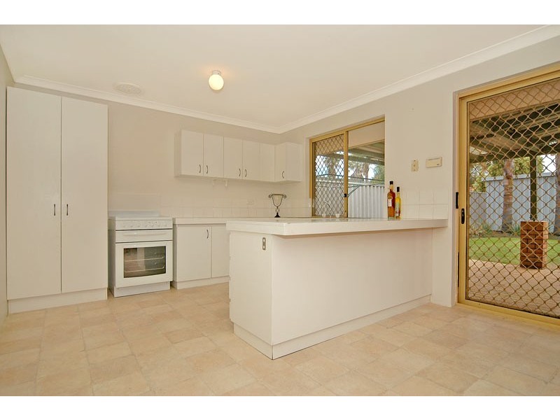 5 Nile Place, Beechboro WA 6063