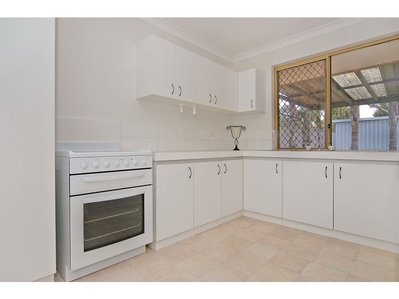 5 Nile Place, Beechboro WA 6063