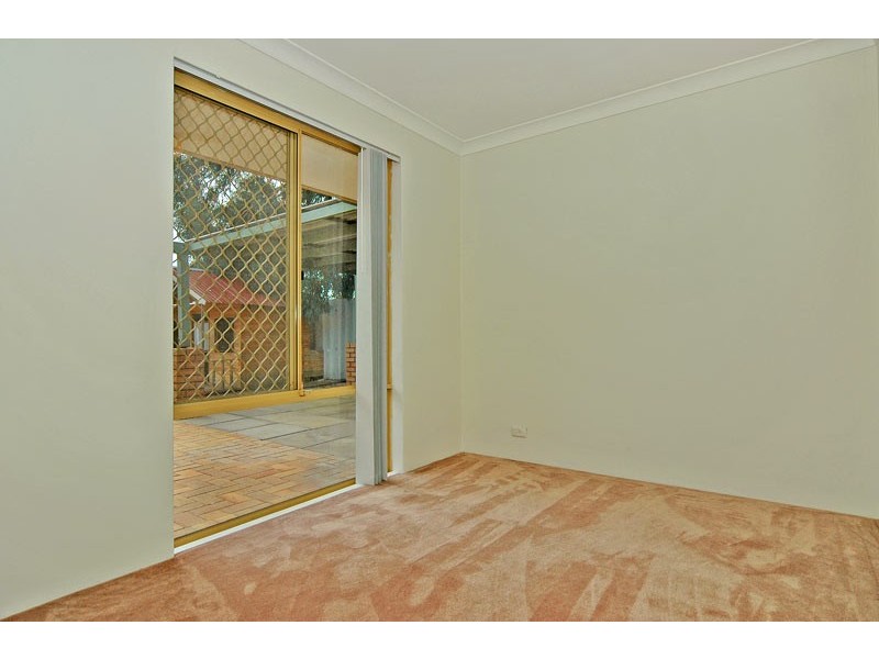 5 Nile Place, Beechboro WA 6063