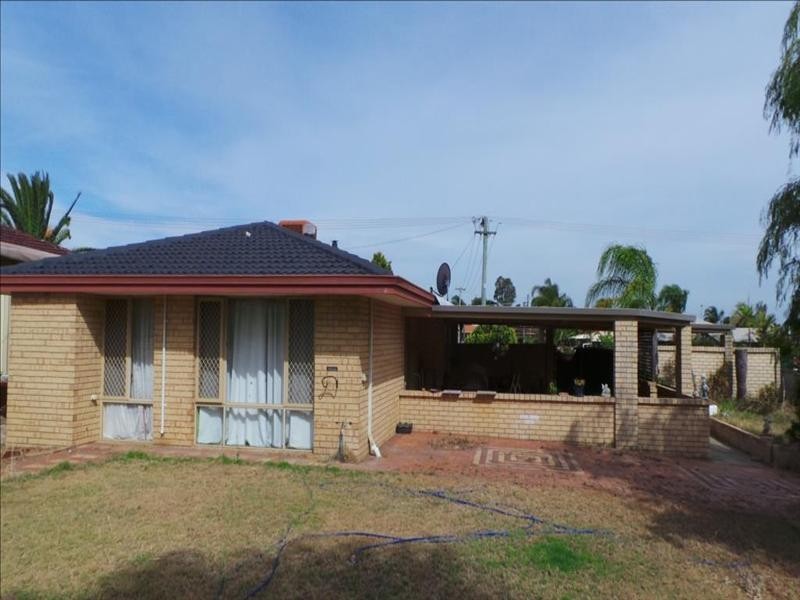 50 Rhine Crescent, Beechboro WA 6063