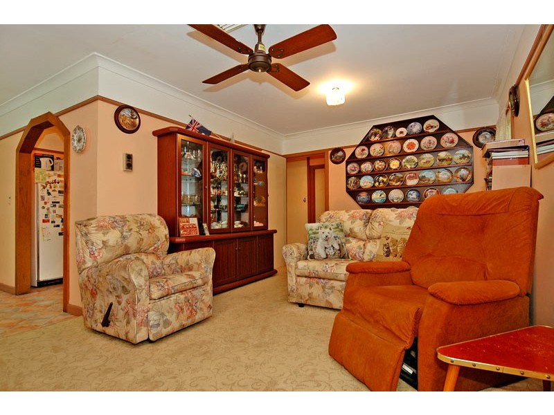 29 Devenish Road, Lockridge WA 6054