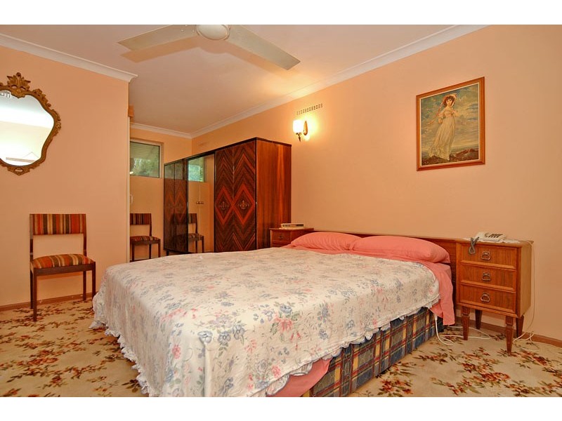 29 Devenish Road, Lockridge WA 6054