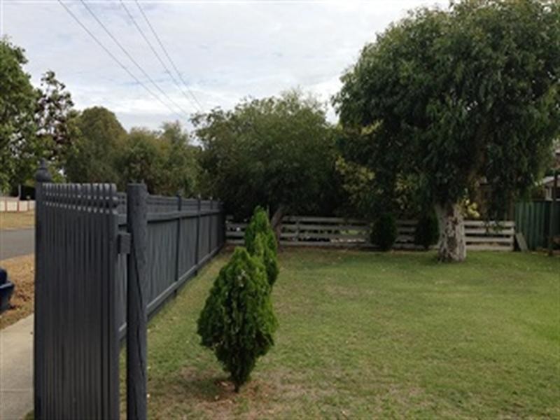 17 Brearley Street, Bullsbrook WA 6084