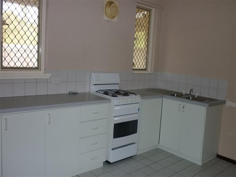 30 Scanlon Way, Lockridge WA 6054