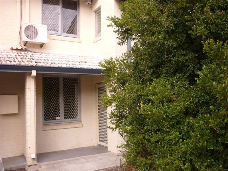30 Scanlon Way, Lockridge WA 6054