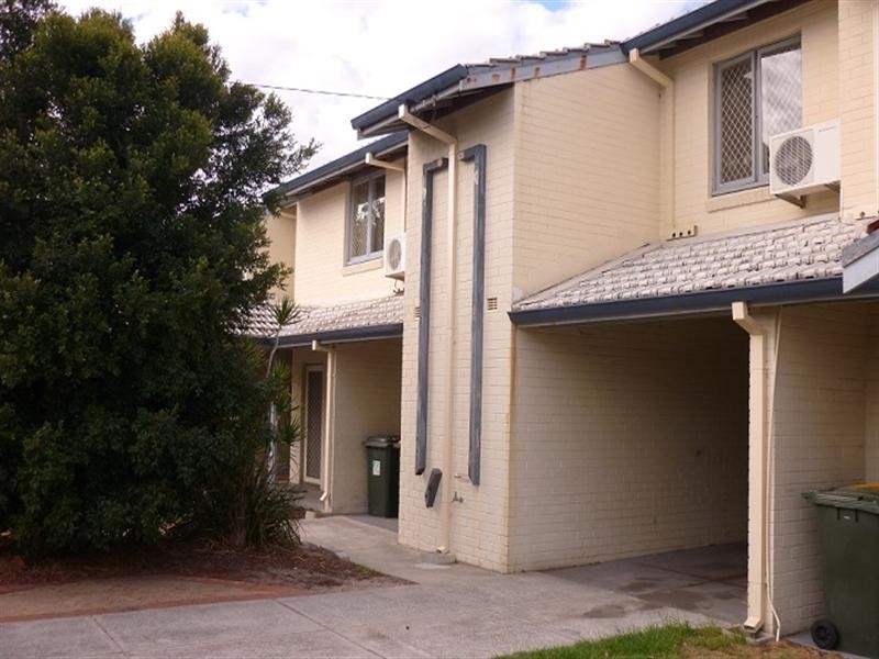 30 Scanlon Way, Lockridge WA 6054