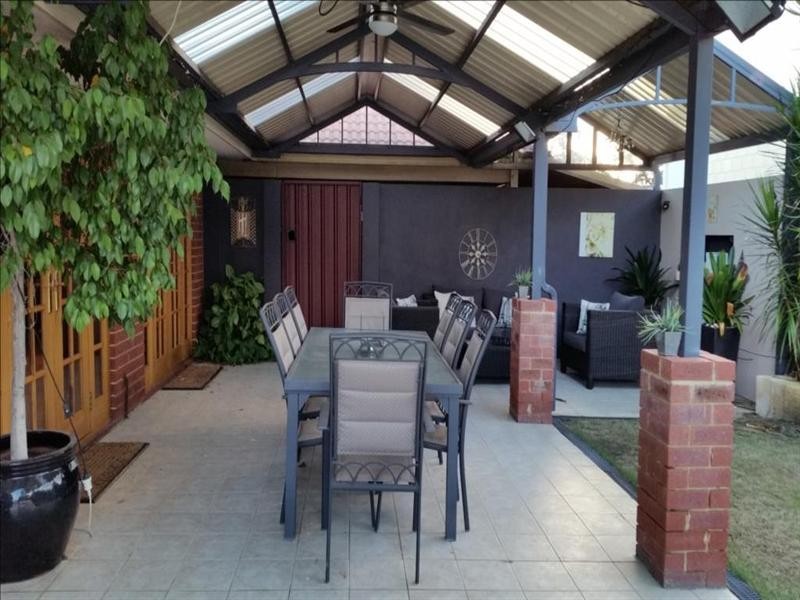 12 Olive Grove, Beechboro WA 6063