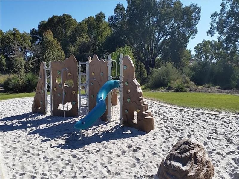 12 Olive Grove, Beechboro WA 6063