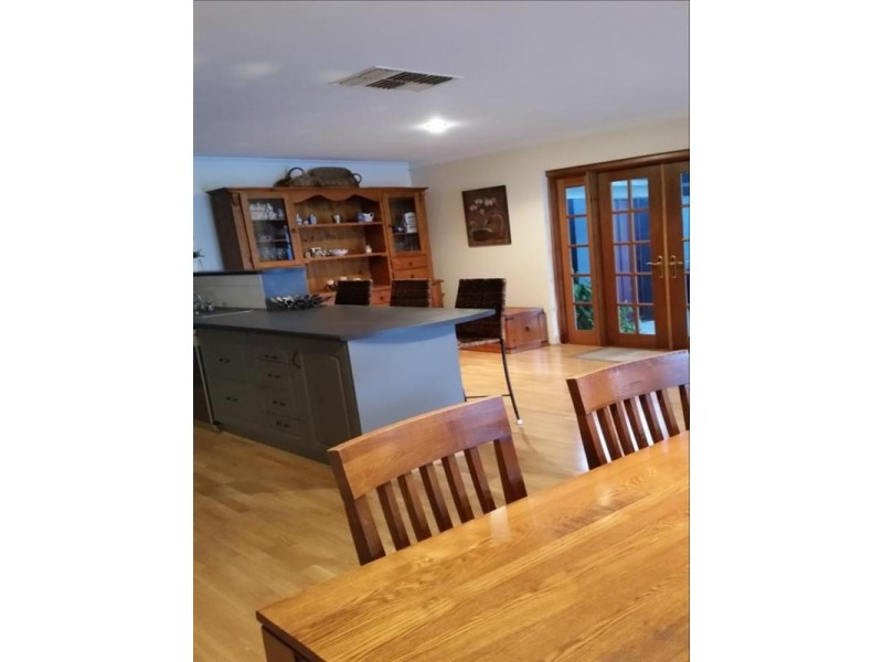 12 Olive Grove, Beechboro WA 6063