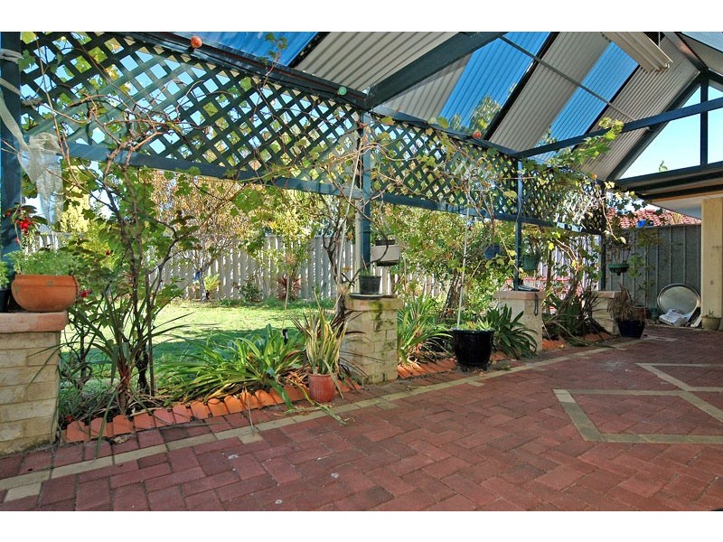 20 Oakfield Retreat, Ballajura WA 6066